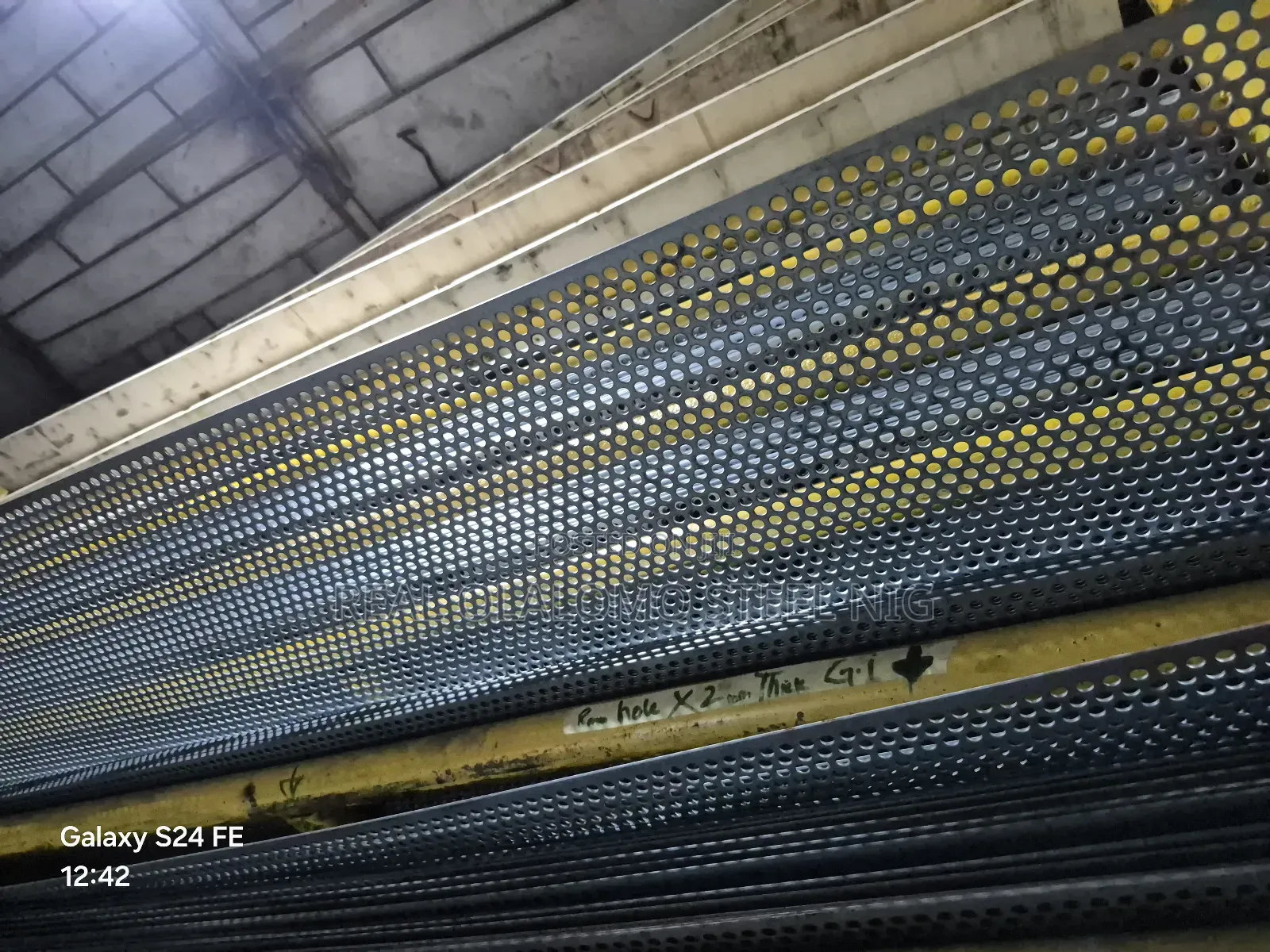 2mm X 8mm Hole Perforated Sheet