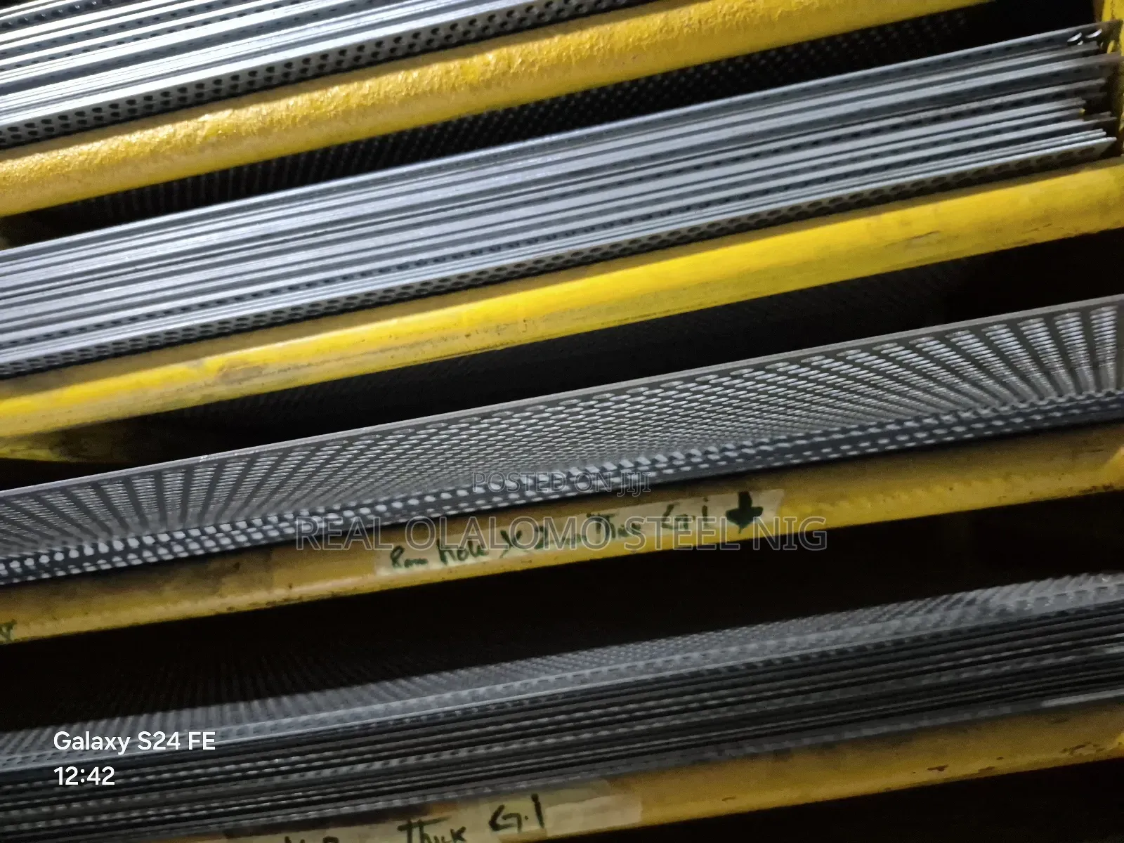 2mm X 8mm Hole Perforated Sheet