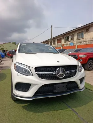 Mercedes-Benz GLE-Class AMG GLE 43 4MATIC 2018 White