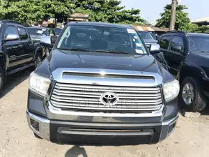 Toyota Tundra 2015 Gray