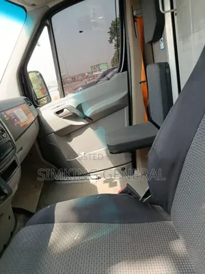Mercedes-Benz Sprinter 2012 Black