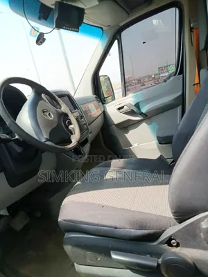Mercedes-Benz Sprinter 2012 Black