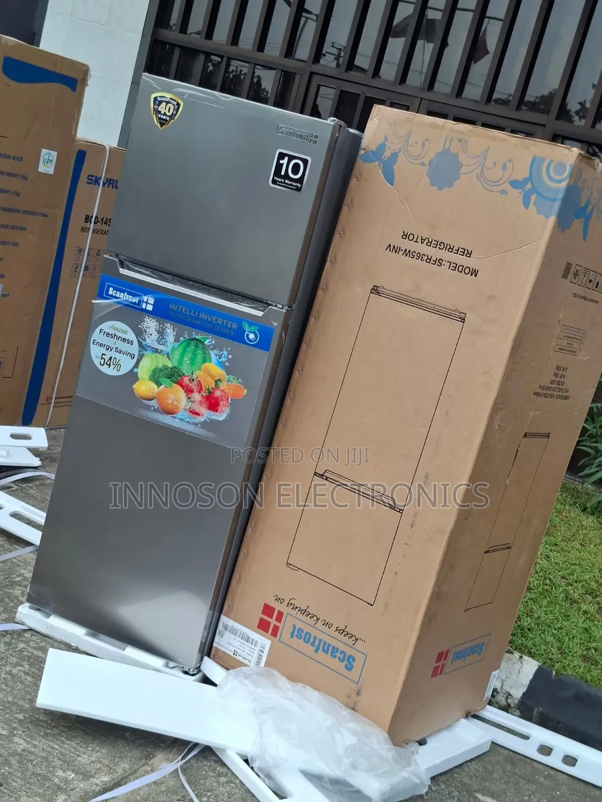 Scanfrost Inverter Fridge 365 Liters