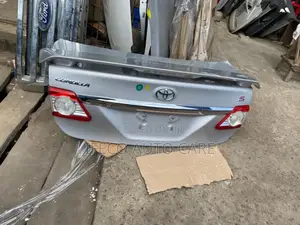 Complete Boot Corolla 2010-2012