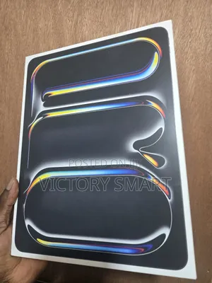 New Apple iPad Pro 13 (2025) 256 GB Black