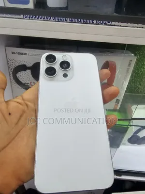 Apple iPhone 15 Pro Max 256 GB White