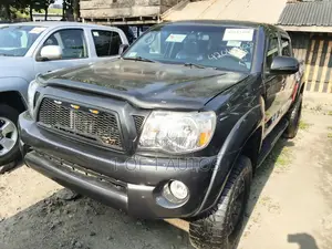 Toyota Tacoma Access Cab V6 2011 Black