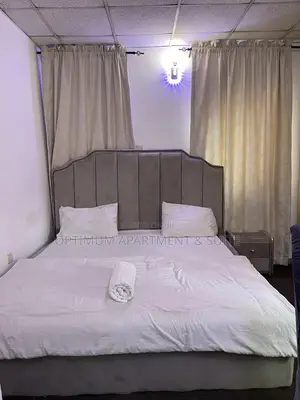 Private Room Available in a Non-Smoking Shortlet Apartment"