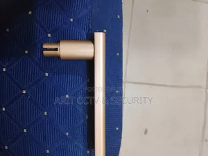 Hotel Handle