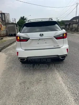 Lexus RX 350 FWD 2017 White