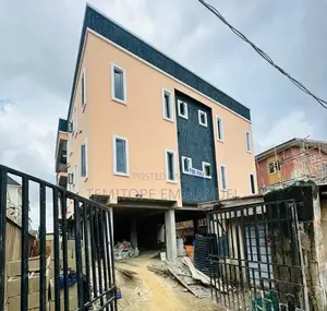 Furnished 3bdrm Apartment in Gbagada, Lagos for sale