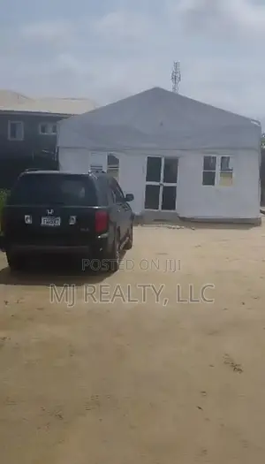 Olokonla: 3 Plots of Land for Sale