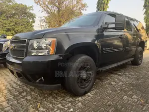 Chevrolet Suburban 2012 Black