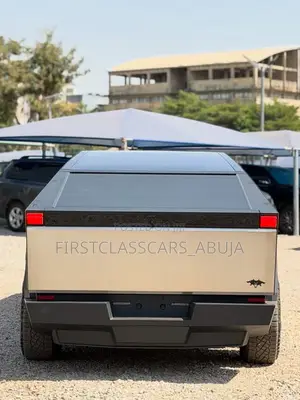 New Tesla Cybertruck Cyberbeast AWD 2025 Gray