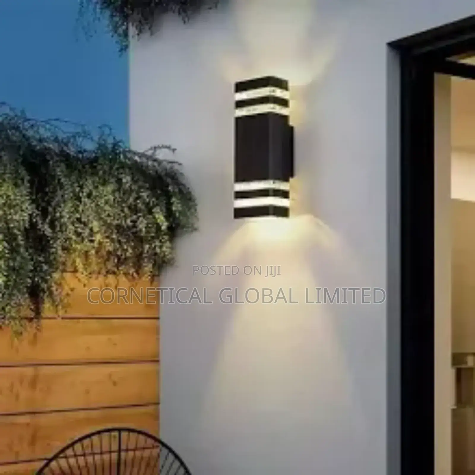 Generic Outdoor Wall Bracket Light