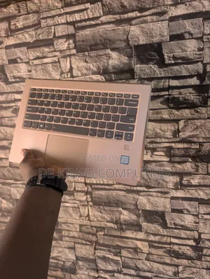Laptop Lenovo Yoga 910 8GB Intel Core I7 SSD 256GB