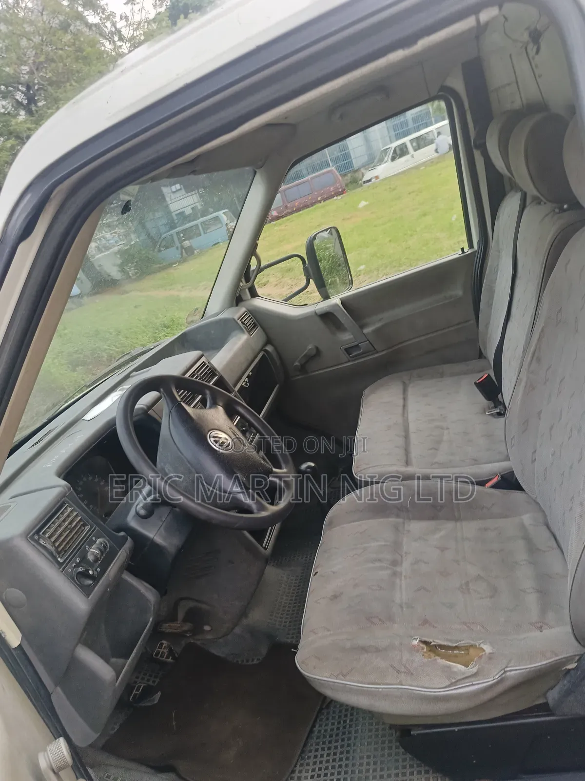 Volkswagen Transporter 2003 White