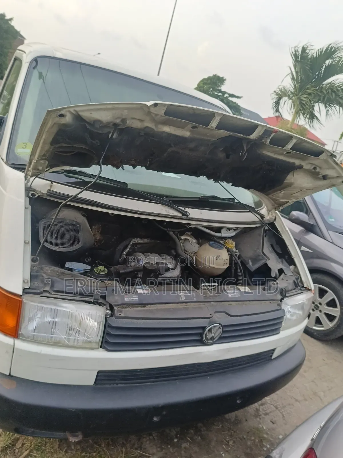 Volkswagen Transporter 2003 White