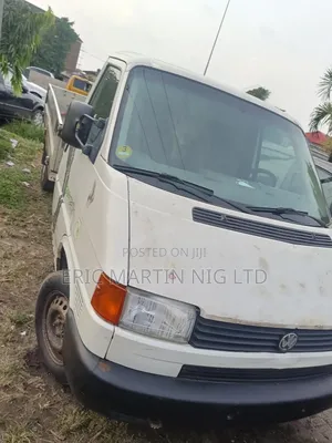 Volkswagen Transporter 2003 White