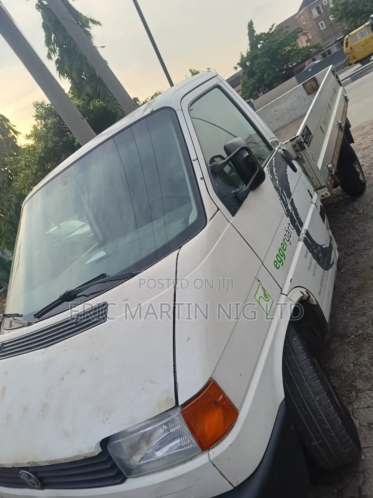Volkswagen Transporter 2003 White