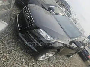 Audi Q7 3.0T Premium AWD quattro 2013 Black
