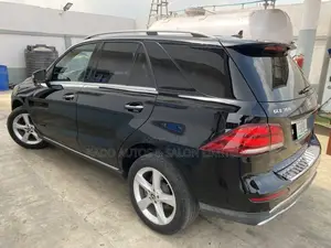 Mercedes-Benz GLE-Class 2018 Black