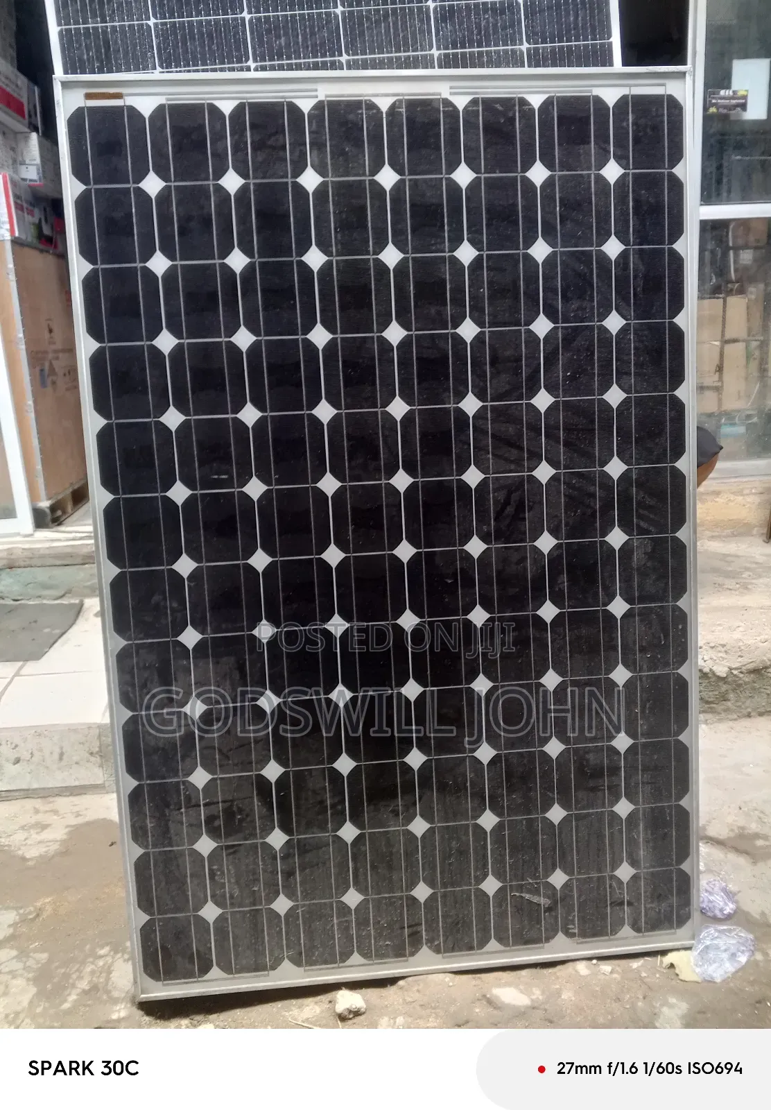 300 W Solar Panels Mono Canadian Panel