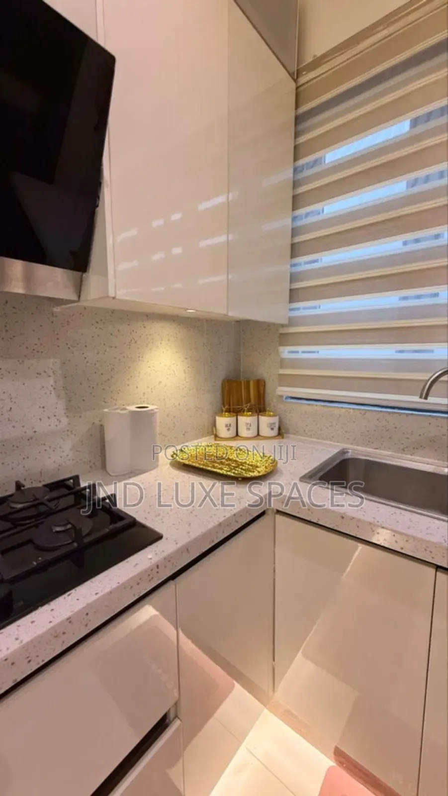 Beautiful Two (2) Bedroom Apartment