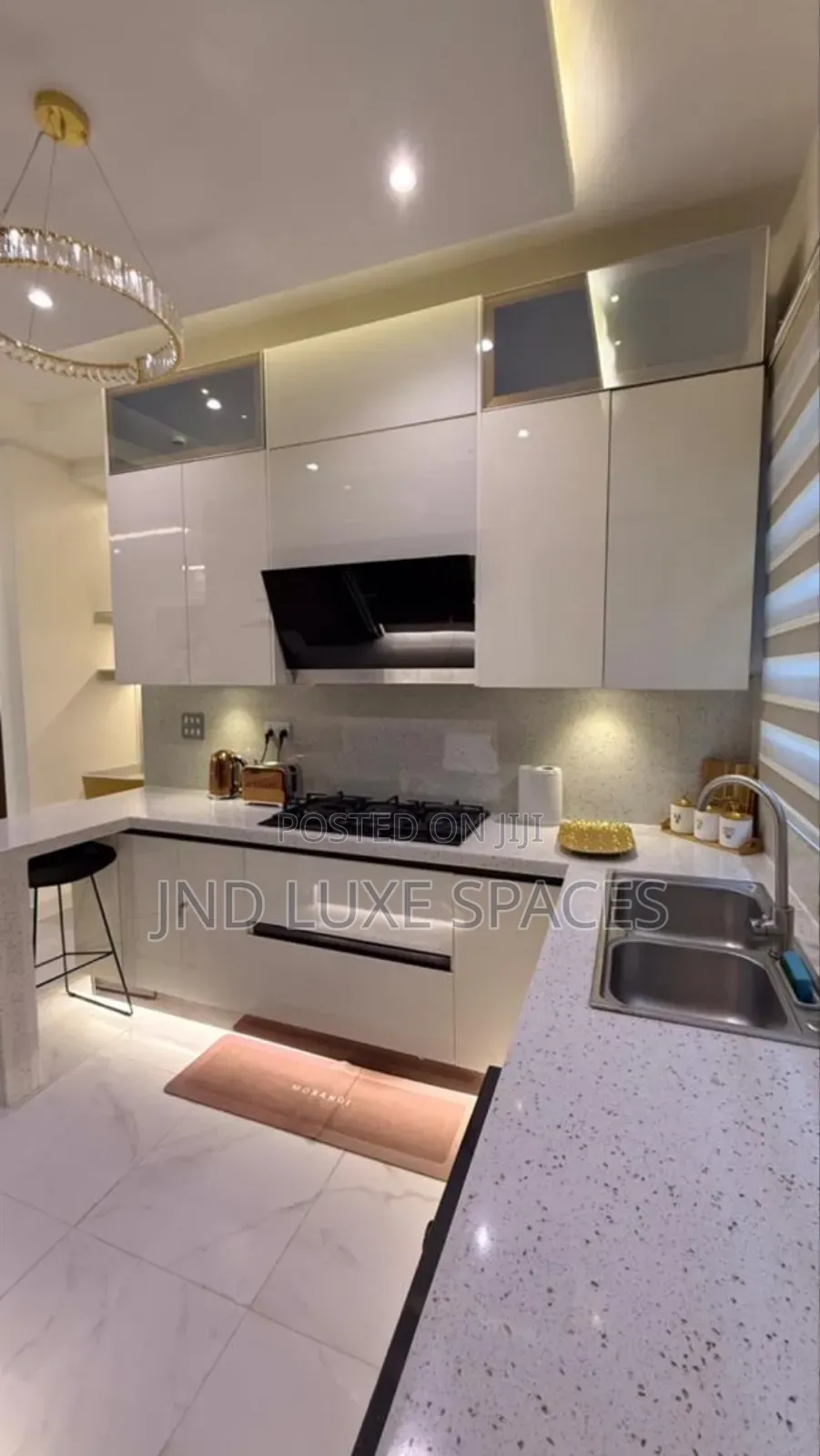 Beautiful Two (2) Bedroom Apartment