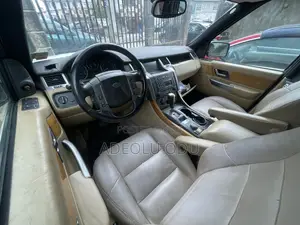 Land Rover Range Rover Sport HSE 4x4 (5.0L 8cyl 6A) 2011 White