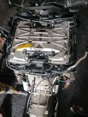 Range Rover Super Charge Engine V8 Available