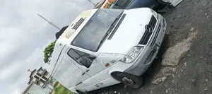 Mercedes-Benz Sprinter 2004 White