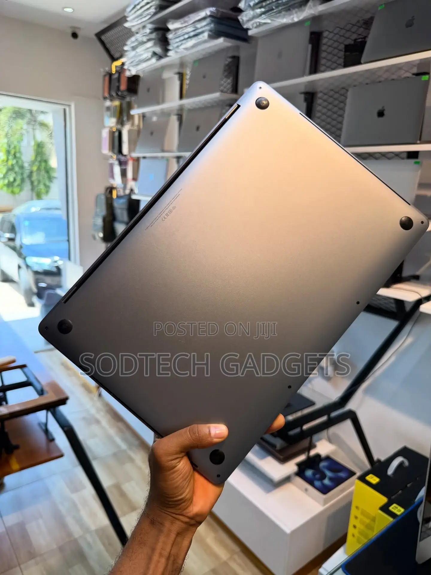 Laptop Apple MacBook Pro 2019 64GB Intel Core I9 SSD 1T