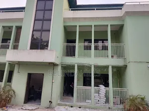3bdrm Block of Flats in Wuse 2 for rent