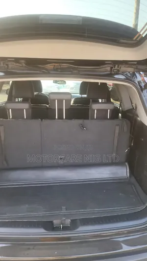 Toyota Highlander XLE 4dr SUV AWD (3.5L 6cyl 6A) 2015 Black