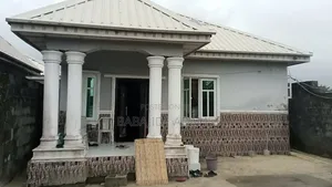 3bdrm Bungalow in Green Haven Estate, Lekki for sale