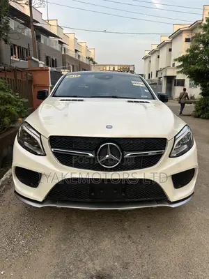 Mercedes-Benz GLE-Class AMG GLE 43 4MATIC 2017 White