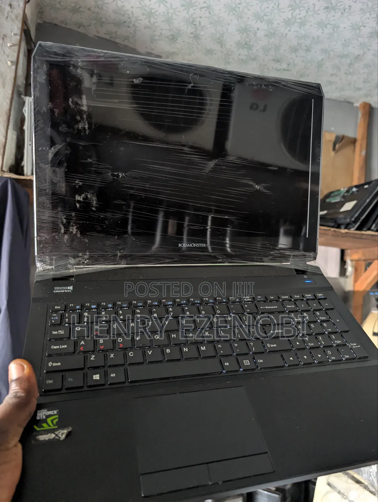 Laptop Clevo P17SM 16GB Intel Core i7 HDD+SSD 1T