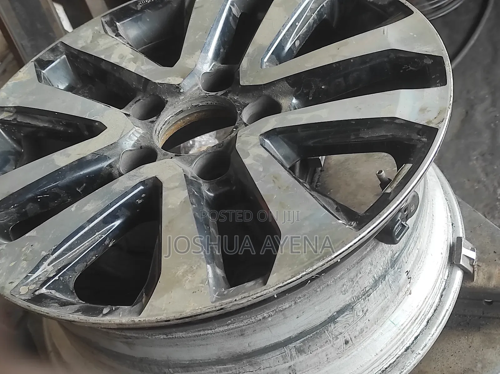 Bullet Proof Tires Device Fitting and Wheel Balancing