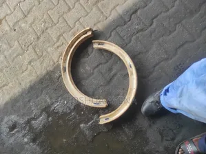Bullet Proof Tires Device Fitting and Wheel Balancing
