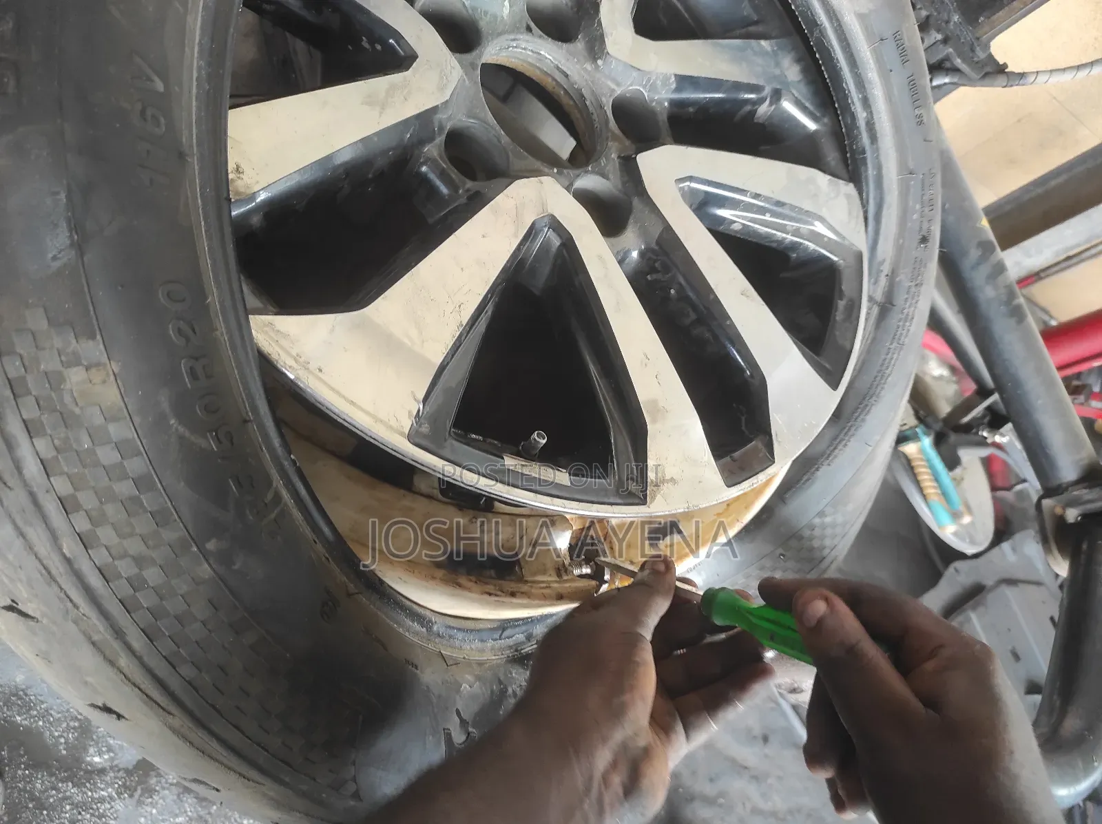 Bullet Proof Tires Device Fitting and Wheel Balancing