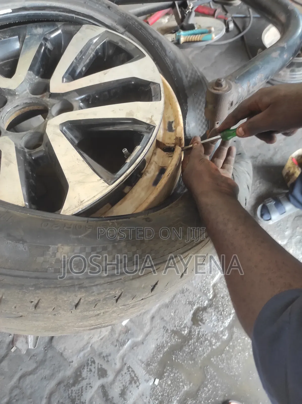 Bullet Proof Tires Device Fitting and Wheel Balancing
