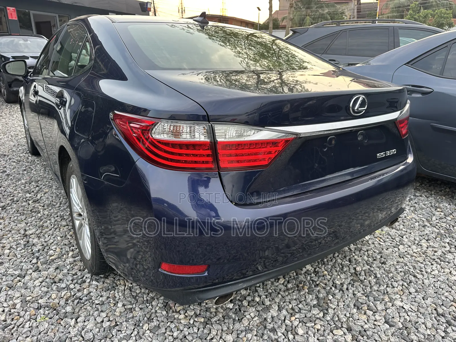 Lexus ES 2013 Blue