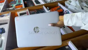 Laptop HP EliteBook 820 G3 8GB Intel Core I5 SSD 256GB