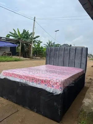 6x4 Bed Frame With 8inches Mattress and Pillows