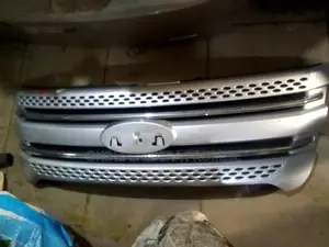 2011-2012-2013 Ford Explorer Front Girlle
