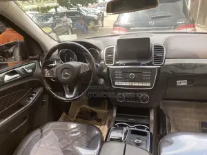 Mercedes-Benz GLE-Class GLE 350d 4MATIC 2017 Gray