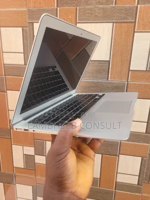 Laptop Apple MacBook Air 2017 8GB Intel Core I5 SSD 128GB
