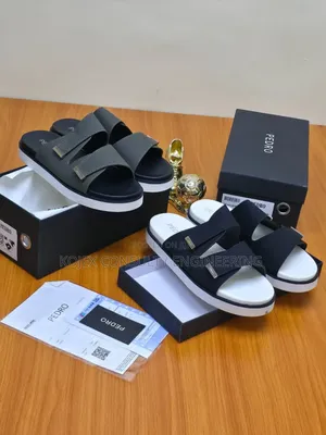 Pedro Leather Slides