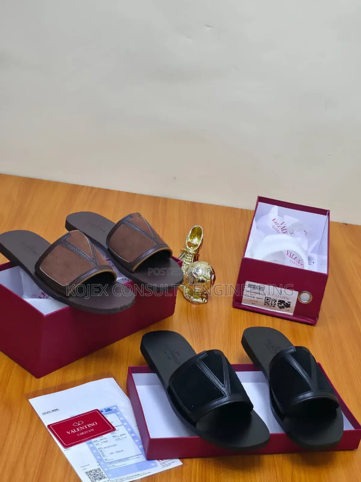 Valentino Comfy Slides